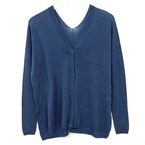 Vince Wool Cashmere Blend Sweater Size XS Lightweight V-Neck Quiet Luxury Blue